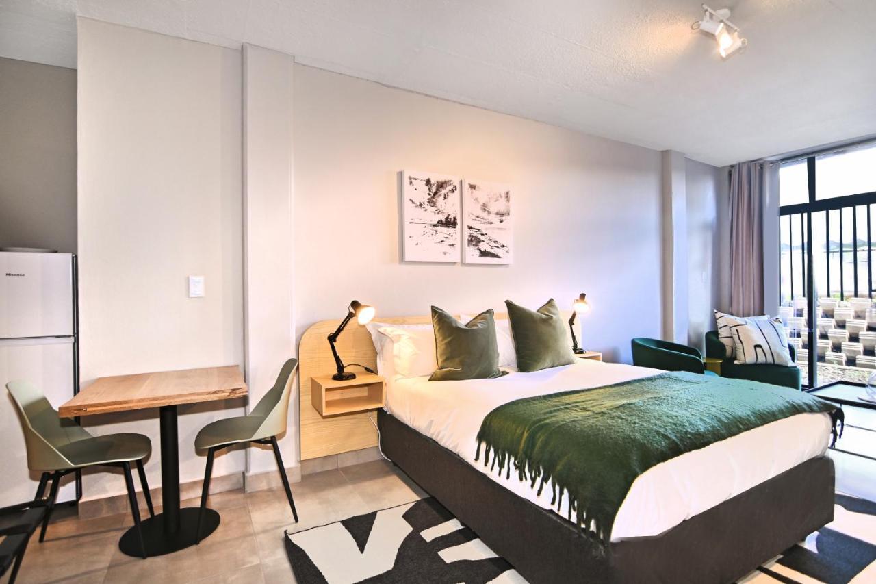 Circa Aparthotel By Totalstay Pretoria Ngoại thất bức ảnh